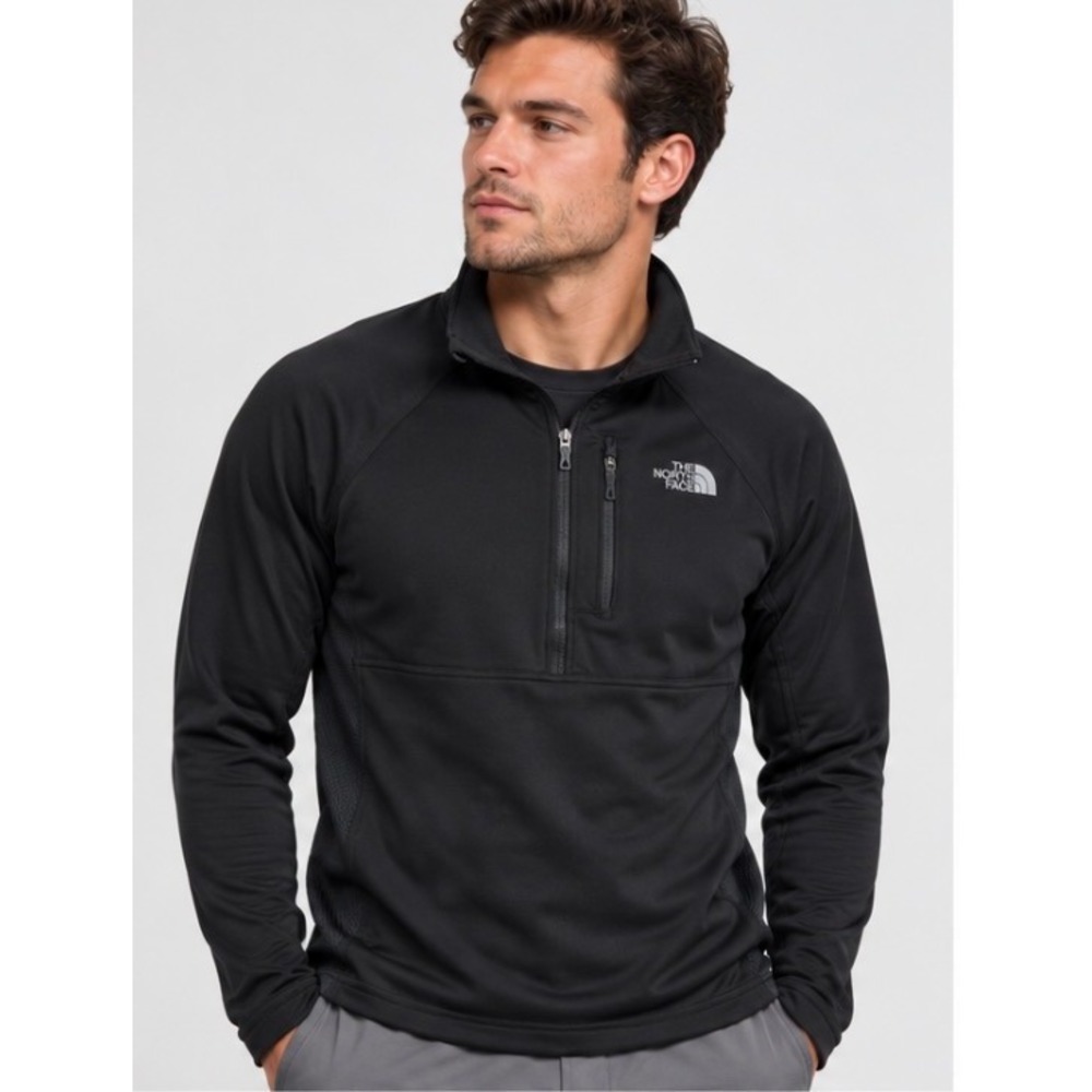 The North Face Ambition 1/4 Zip Pullover Mens Small Black FlashDry NF0A2TZL